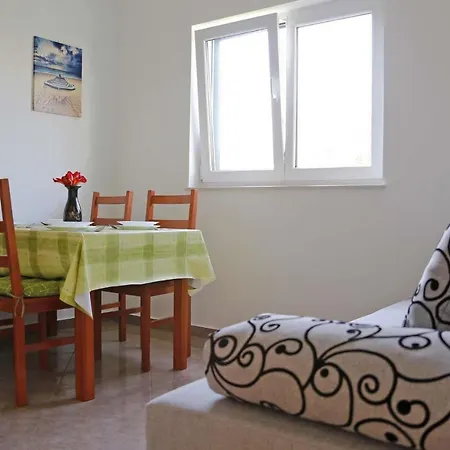 Mijic 743 Guest house